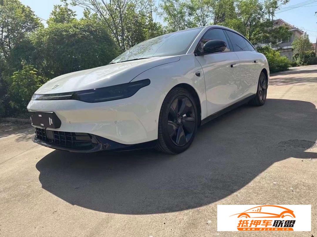 零跑汽車 零跑C01 2022款 零跑C01 后驅(qū)超長(zhǎng)續(xù)航版