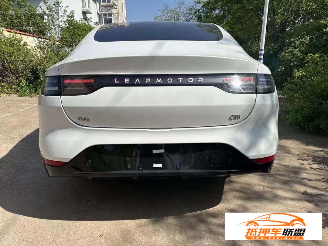 零跑汽車 零跑C01 2022款 零跑C01 后驅(qū)超長(zhǎng)續(xù)航版