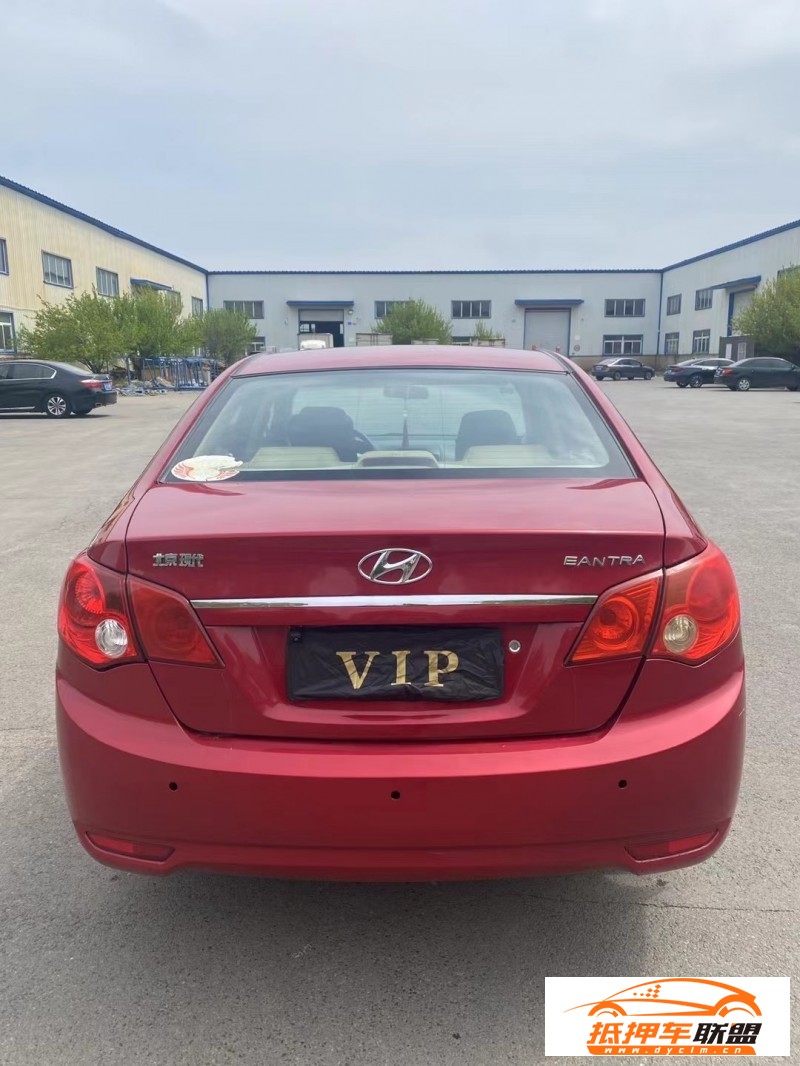  11年現(xiàn)代悅動(dòng)轎車 