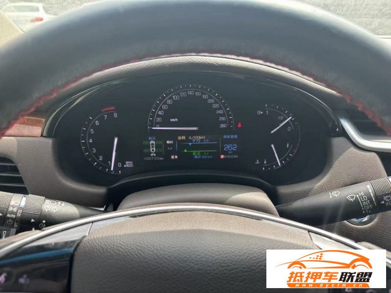 17年凱迪拉克XTS轎車 