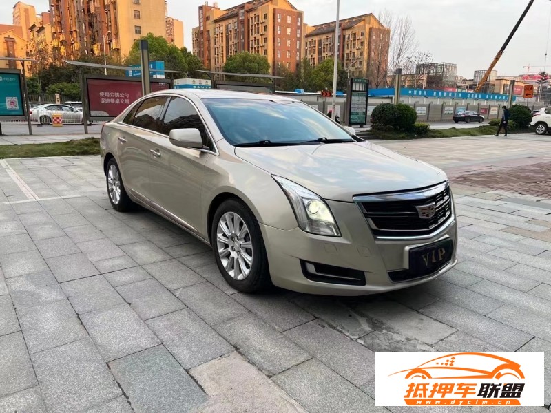  17年凱迪拉克XTS轎車 