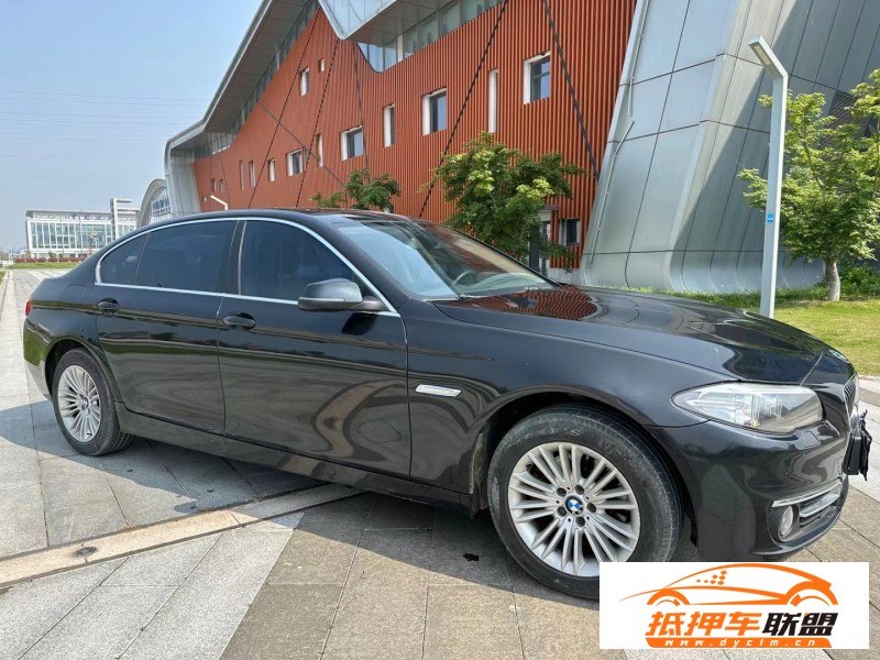  14年寶馬5系轎車 