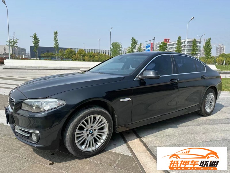  14年寶馬5系轎車 