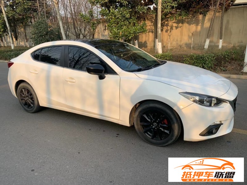 16年馬自達昂克賽拉轎車 