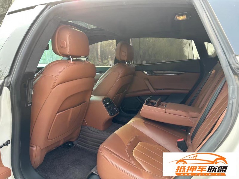  16年瑪莎拉蒂總裁轎車 