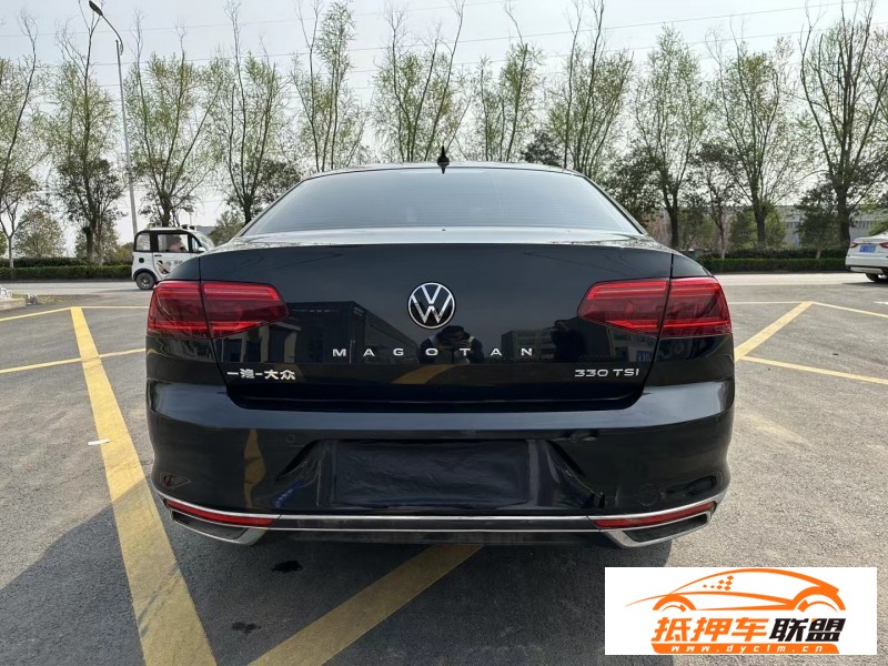  20年大眾邁騰轎車 