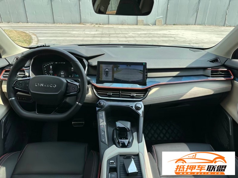  21年領克06轎車 