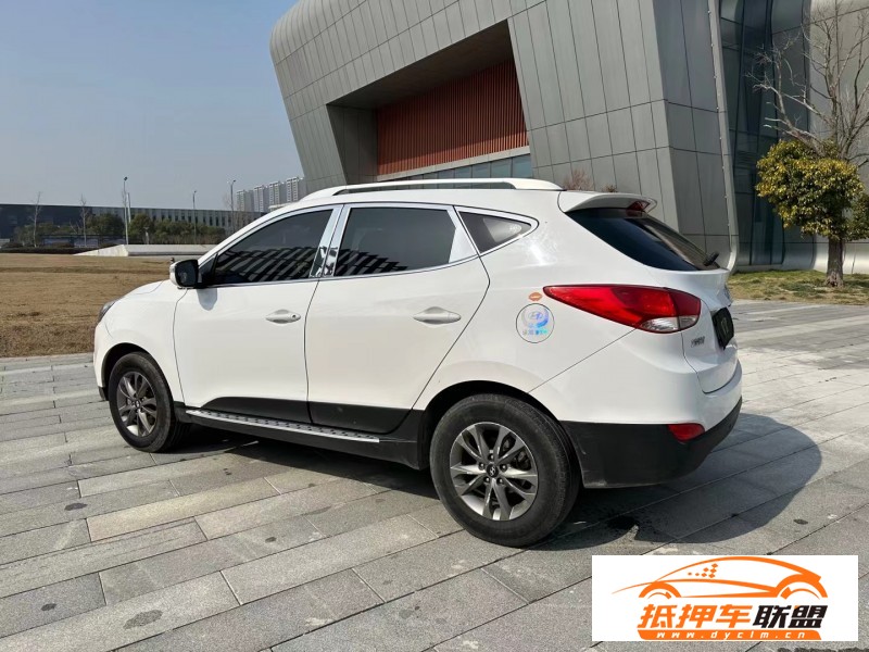  15年現(xiàn)代ix35轎車 