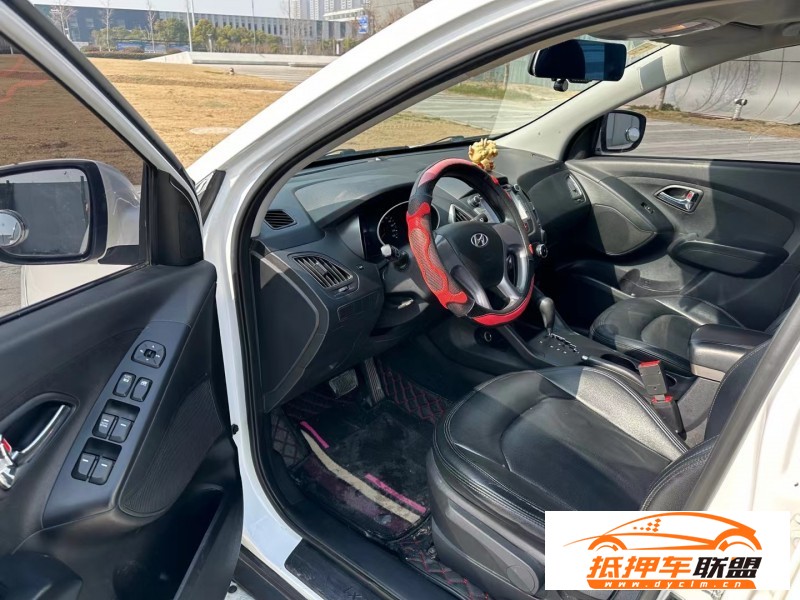  15年現(xiàn)代ix35轎車 