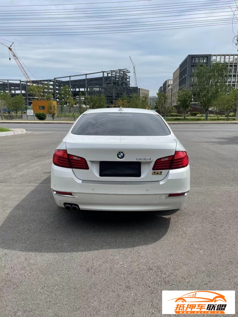  18年寶馬5系轎車 