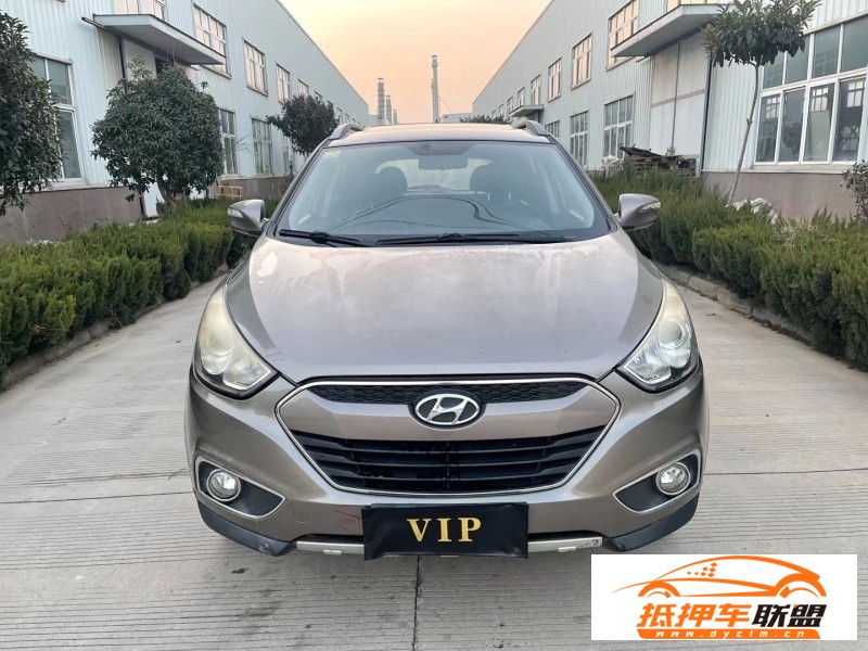  13年現(xiàn)代ix35轎車 