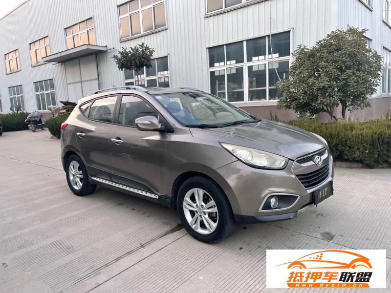  13年現(xiàn)代ix35轎車 