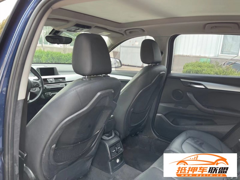  16年寶馬X1轎車 