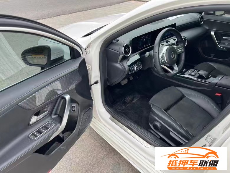  20年奔馳A轎車 