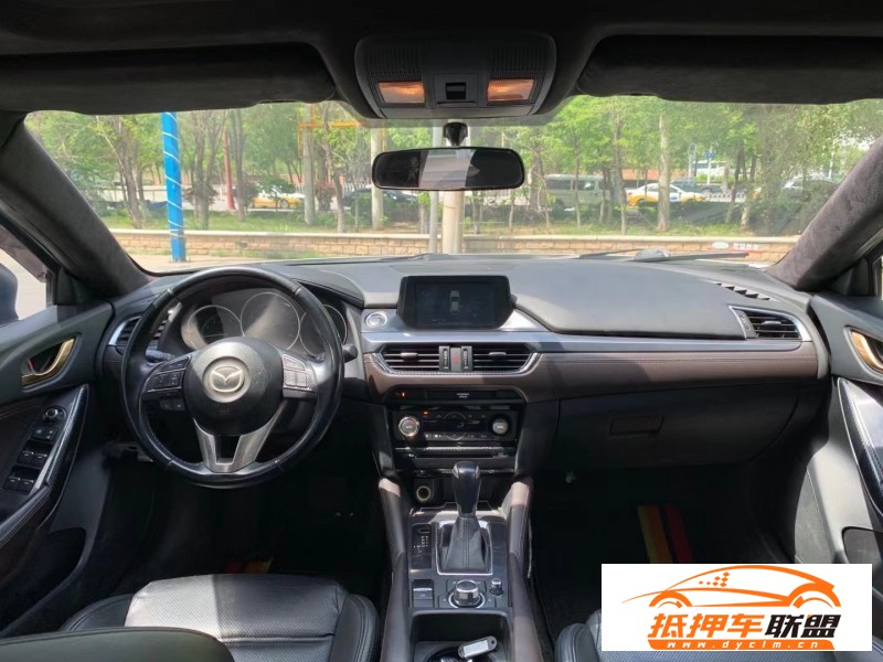  23年馬自達阿特茲轎車 