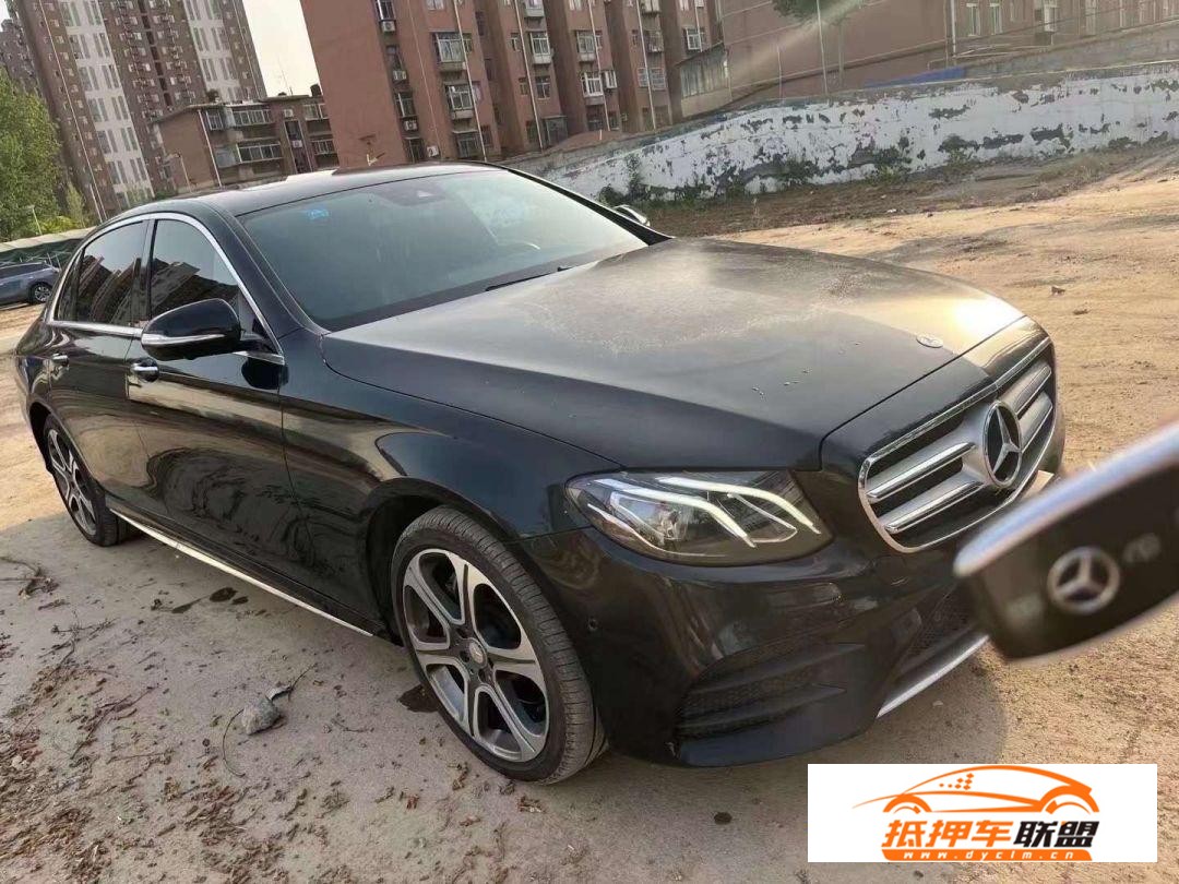 準(zhǔn)17年奔馳E300L 運(yùn)動(dòng)時(shí)尚型奔馳E級(jí)