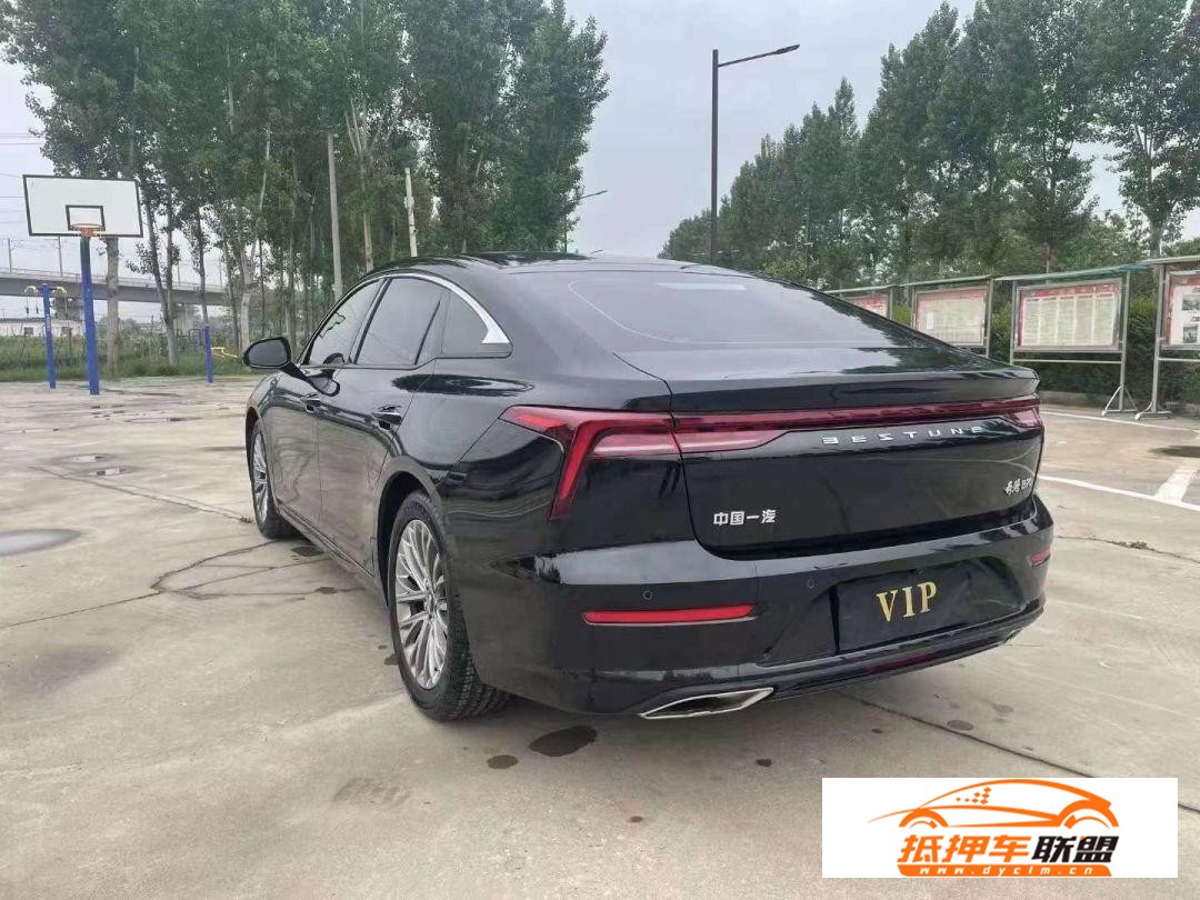 奔騰B70 2022款 奔騰B70 2.0T 自動尊享型