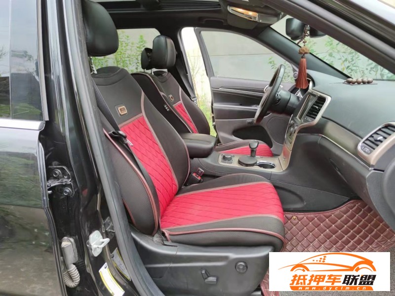  17年Jeep大切諾基(進(jìn)口)SUV 