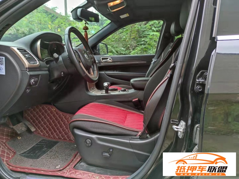  17年Jeep大切諾基(進(jìn)口)SUV 