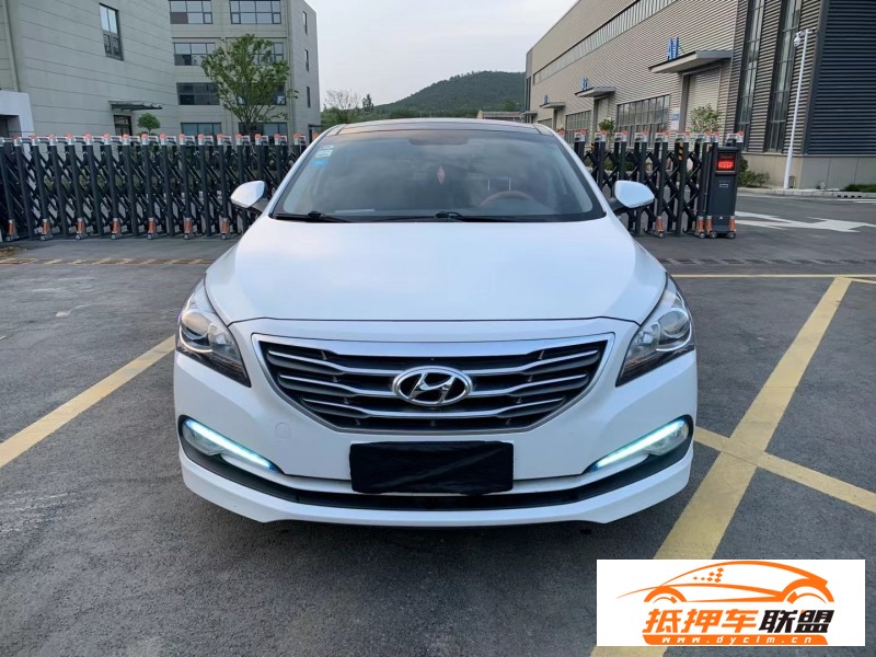  16年現(xiàn)代名圖轎車(chē) 