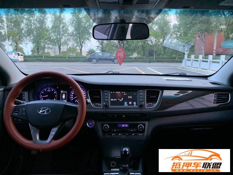  16年現(xiàn)代名圖轎車(chē) 