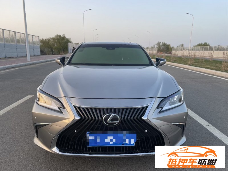  20年雷克薩斯ES轎車 