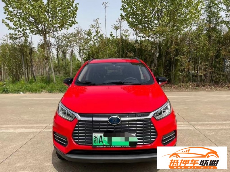  19年比亞迪元轎車 
