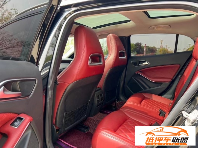  17年奔馳GLASUV 