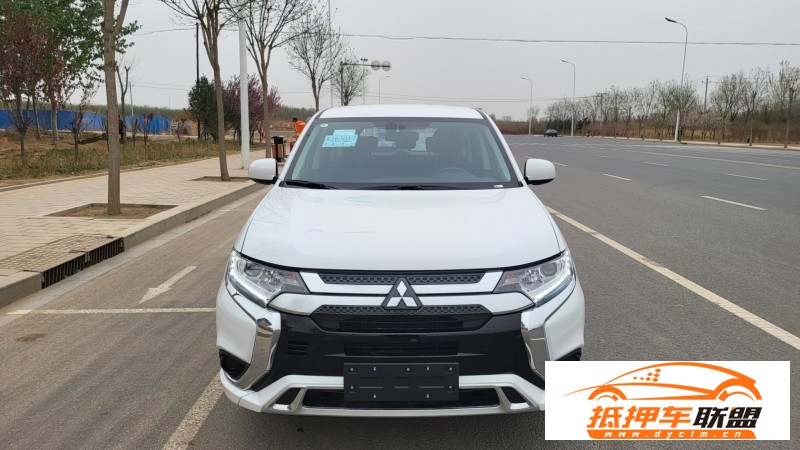  23年三菱歐藍(lán)德轎車 