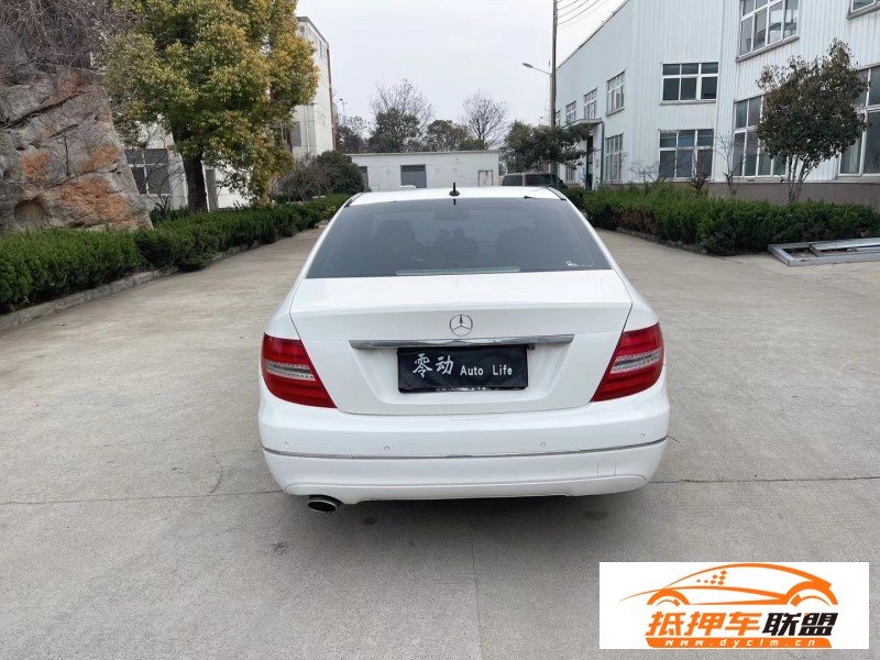  13年奔馳C轎車 