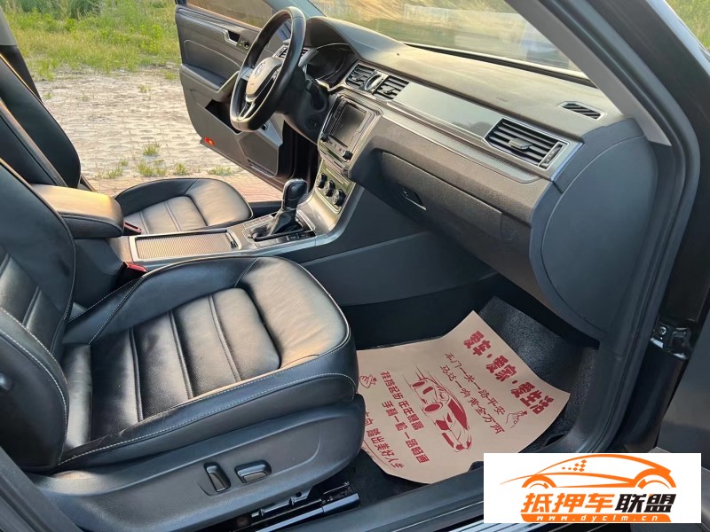  19年大眾帕薩特轎車 