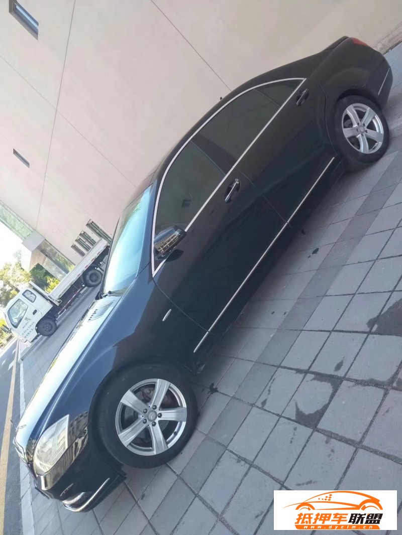  13年奔馳S轎車 