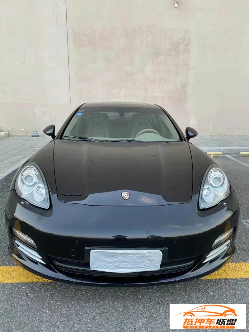  11年保時(shí)捷帕納梅拉轎車 