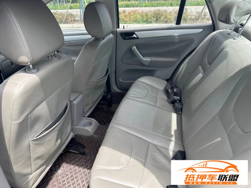  12年大眾寶來轎車 