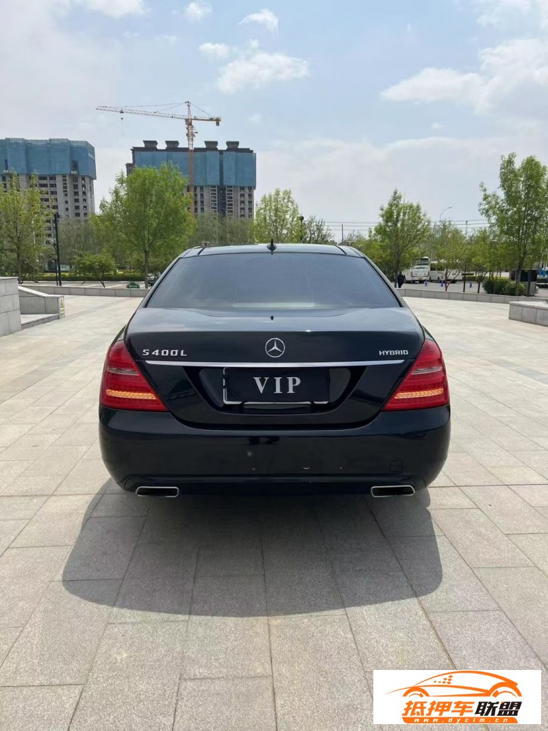  13年奔馳S轎車 