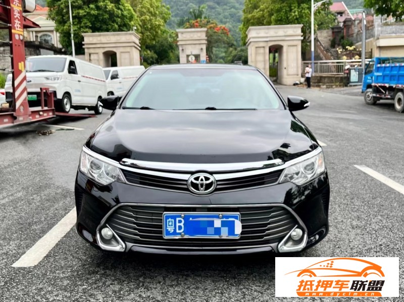  15年豐田凱美瑞轎車 
