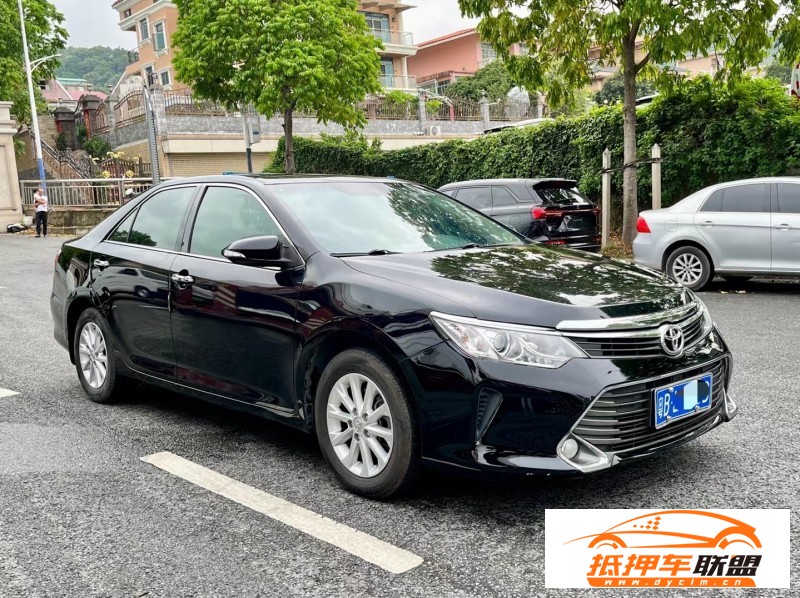  15年豐田凱美瑞轎車 
