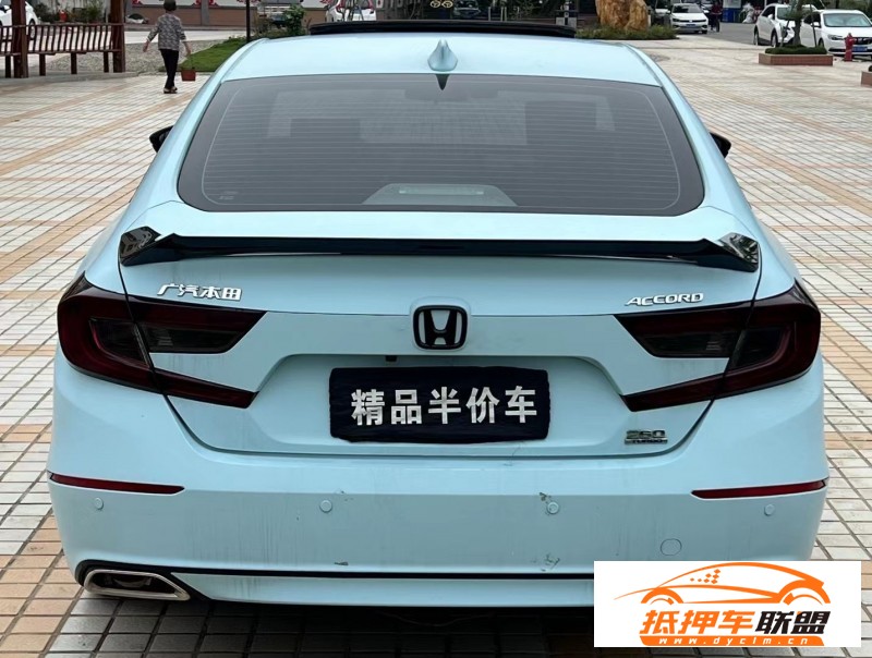  21年本田雅閣轎車 