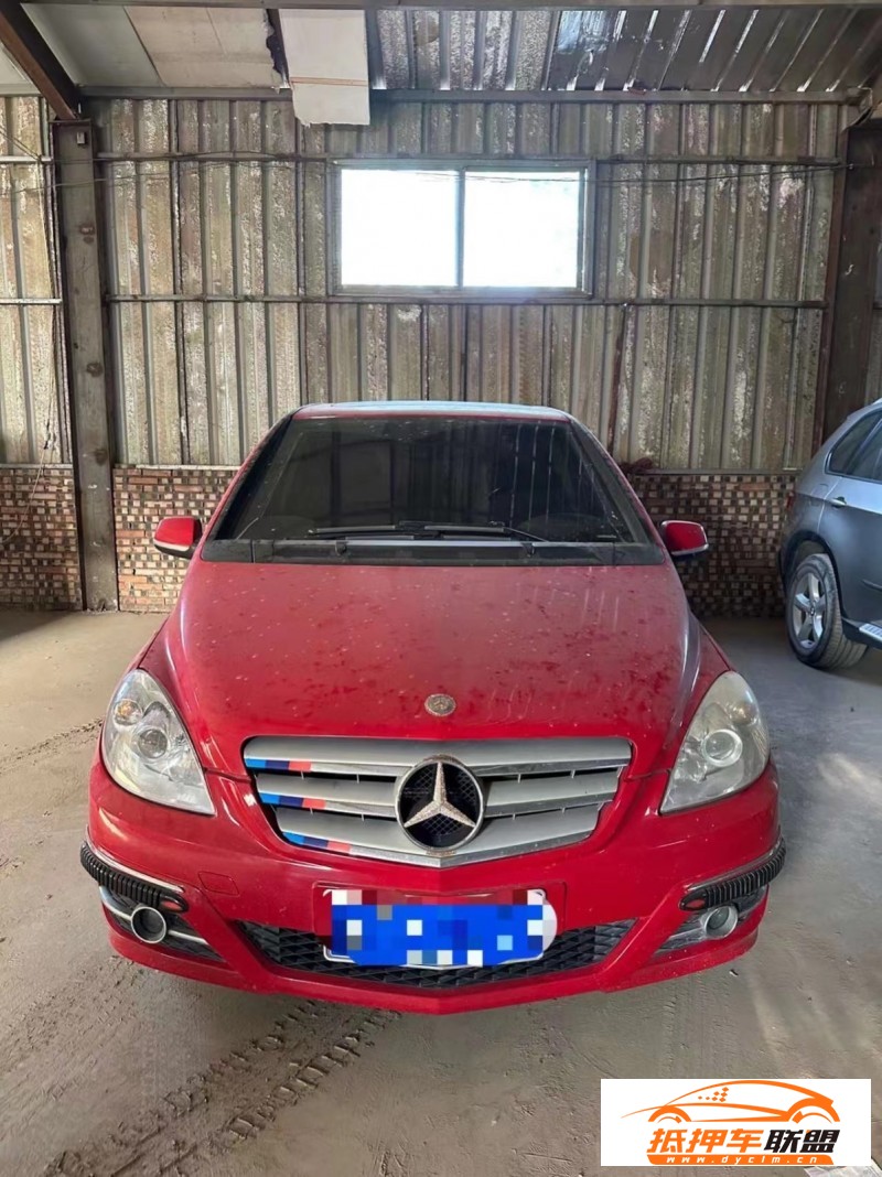  11年奔馳B轎車 