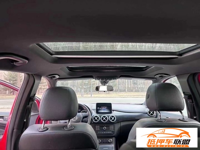  14年奔馳B轎車 