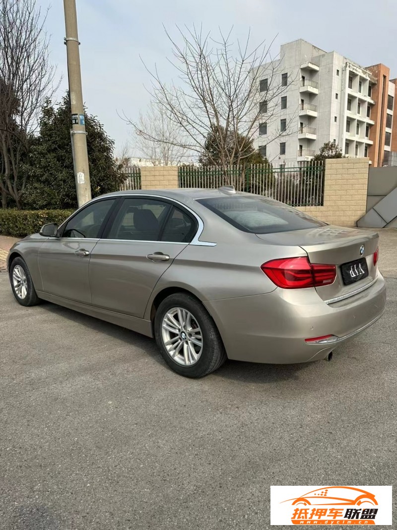  16年寶馬3系轎車 