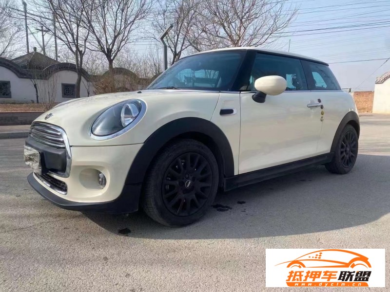  21年寶馬MINISUV 