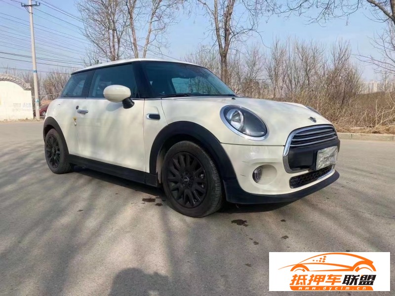  21年寶馬MINISUV 