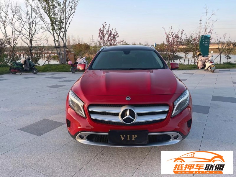  16年奔馳GLA轎車 