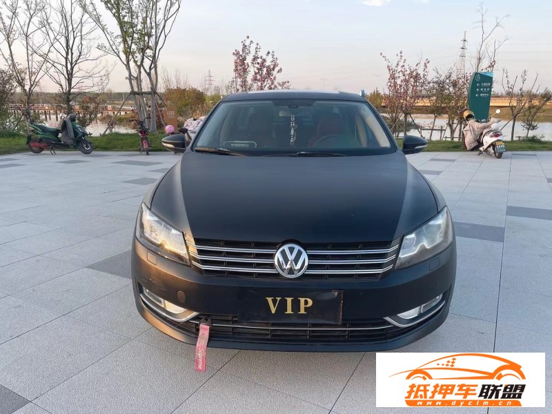  13年大眾帕薩特轎車 