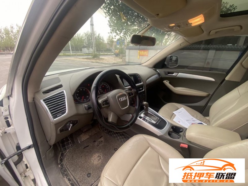  12年奧迪Q5轎車 