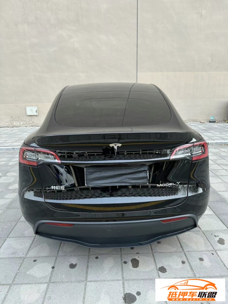  22年特斯拉Model Y轎車 