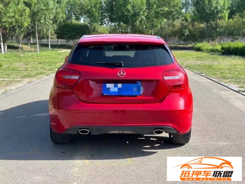  15年奔馳A轎車 