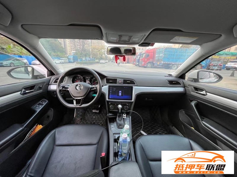  17年大眾凌渡轎車(chē) 