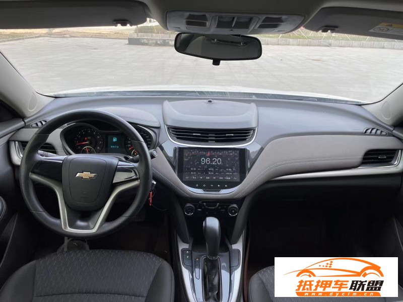  12年日產(chǎn)騏達轎車 
